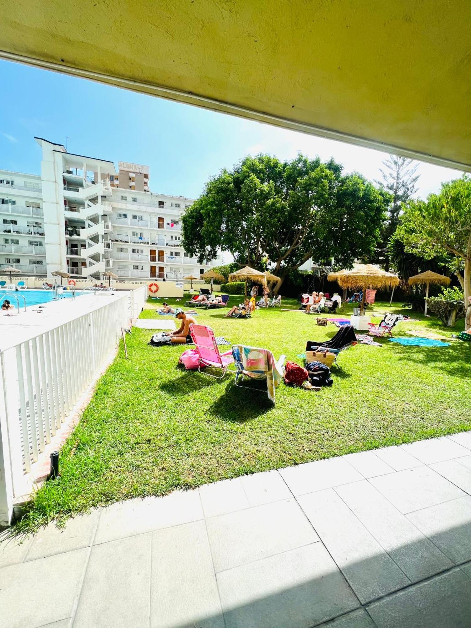 Torremolinos Carihuela Nucleo Cristal公寓 外观 照片