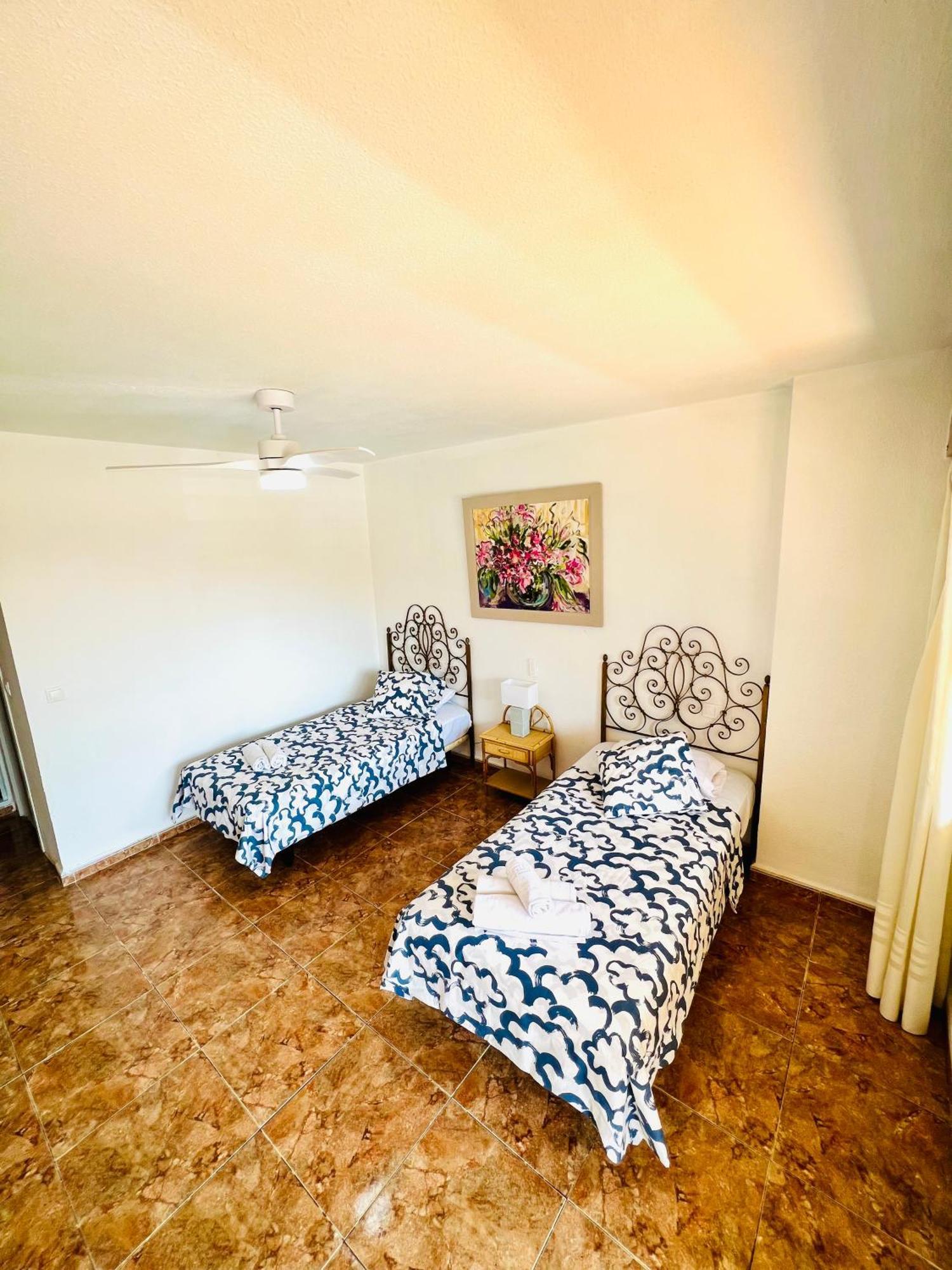 Torremolinos Carihuela Nucleo Cristal公寓 外观 照片