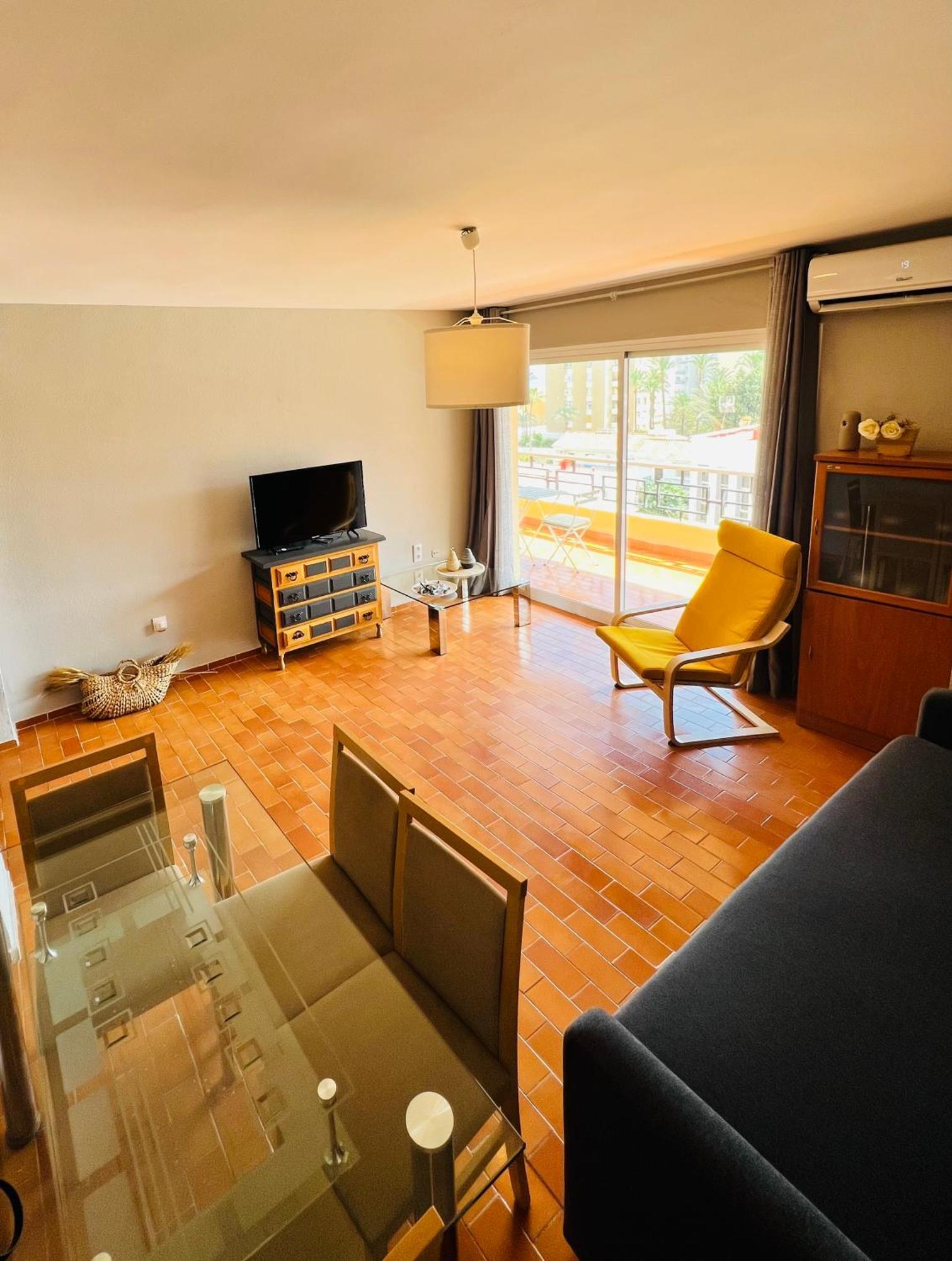 Torremolinos Carihuela Nucleo Cristal公寓 外观 照片